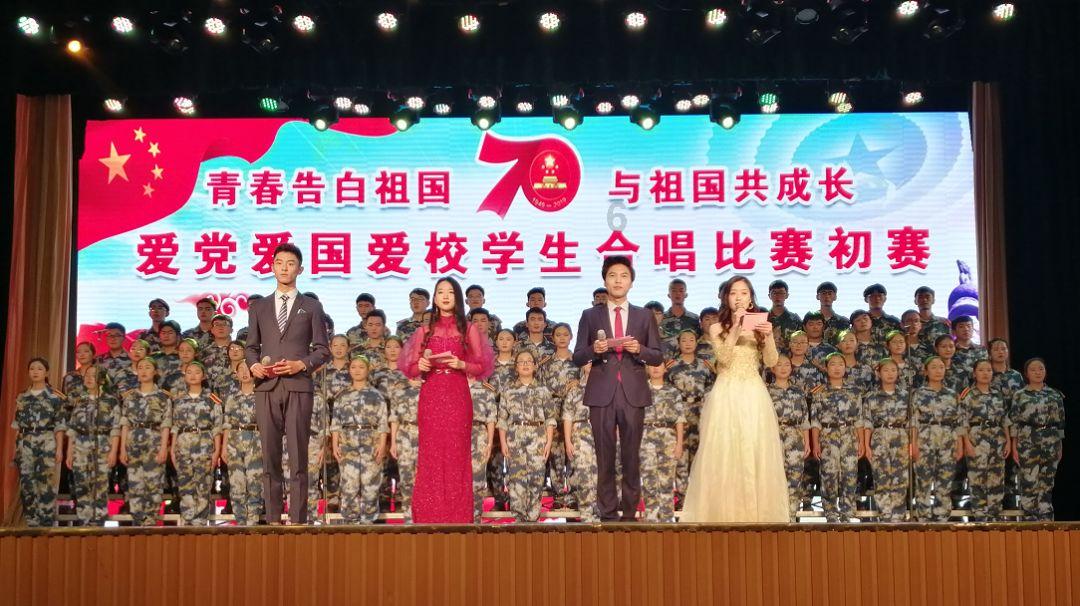 他有犹太血统，却甘当希特勒鹰犬，死后一村人为他陪葬